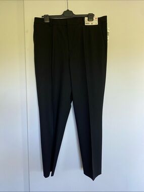 Uniqlo Women's Black Tailored Dress Pants